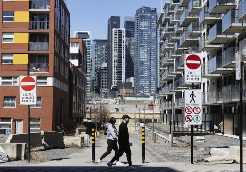 La economía canadiense enfrenta la tensión a medida que los compradores estresados ​​quedan al margen