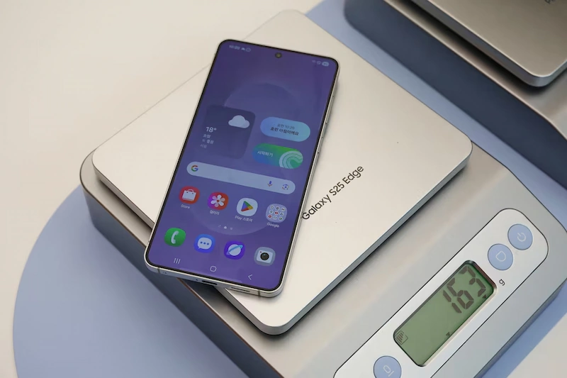 Samsung, Apple ile rekabet edebilmek için gelişmiş AI özellikleri ile ince amiral gemisi modeli S25 Edge'i ortaya çıkarır
