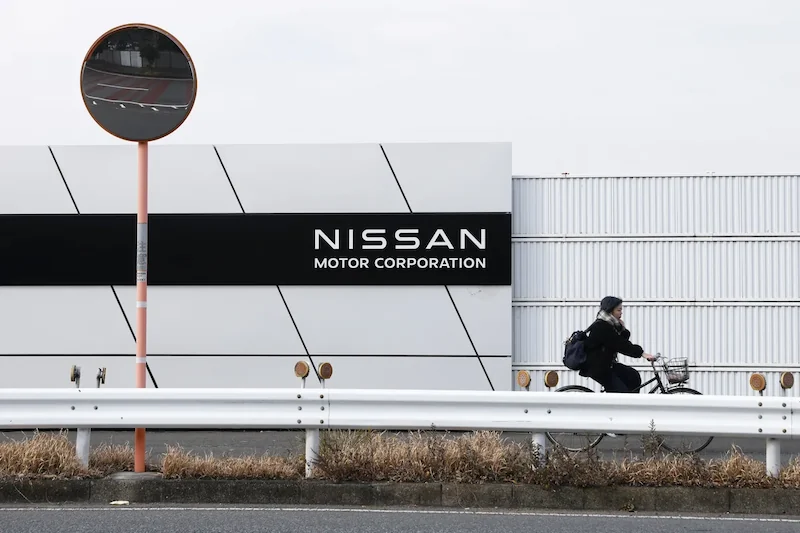 Nissan ogłasza globalne zamknięcia roślin i restrukturyzację wśród wyzwań branżowych