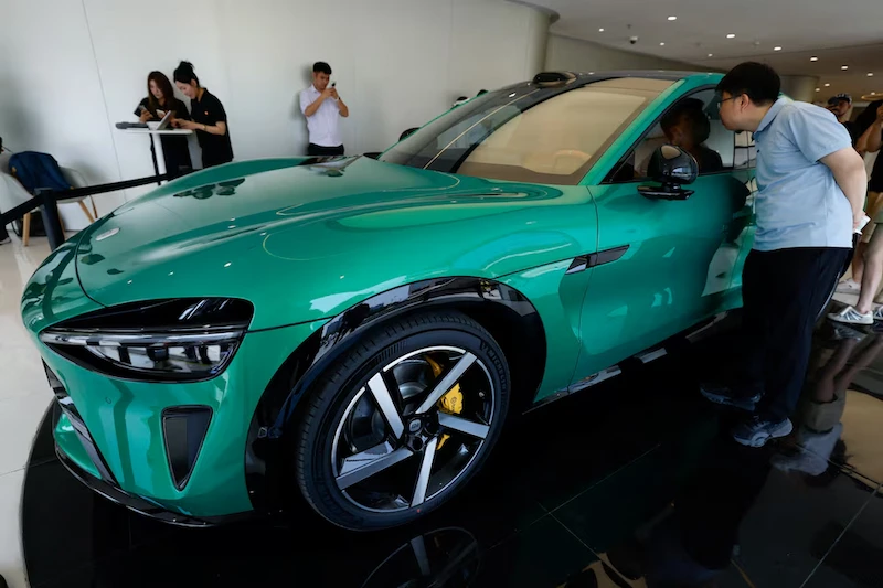 Xiaomi เปิดตัว YU7 SUV เพื่อท้าทายการปกครองของเทสลาในตลาด EV ของจี