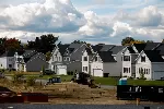 Le marché immobilier américain stagne, les taux hypothécaires élevés empêchant les acheteurs de se tourner vers le marché.